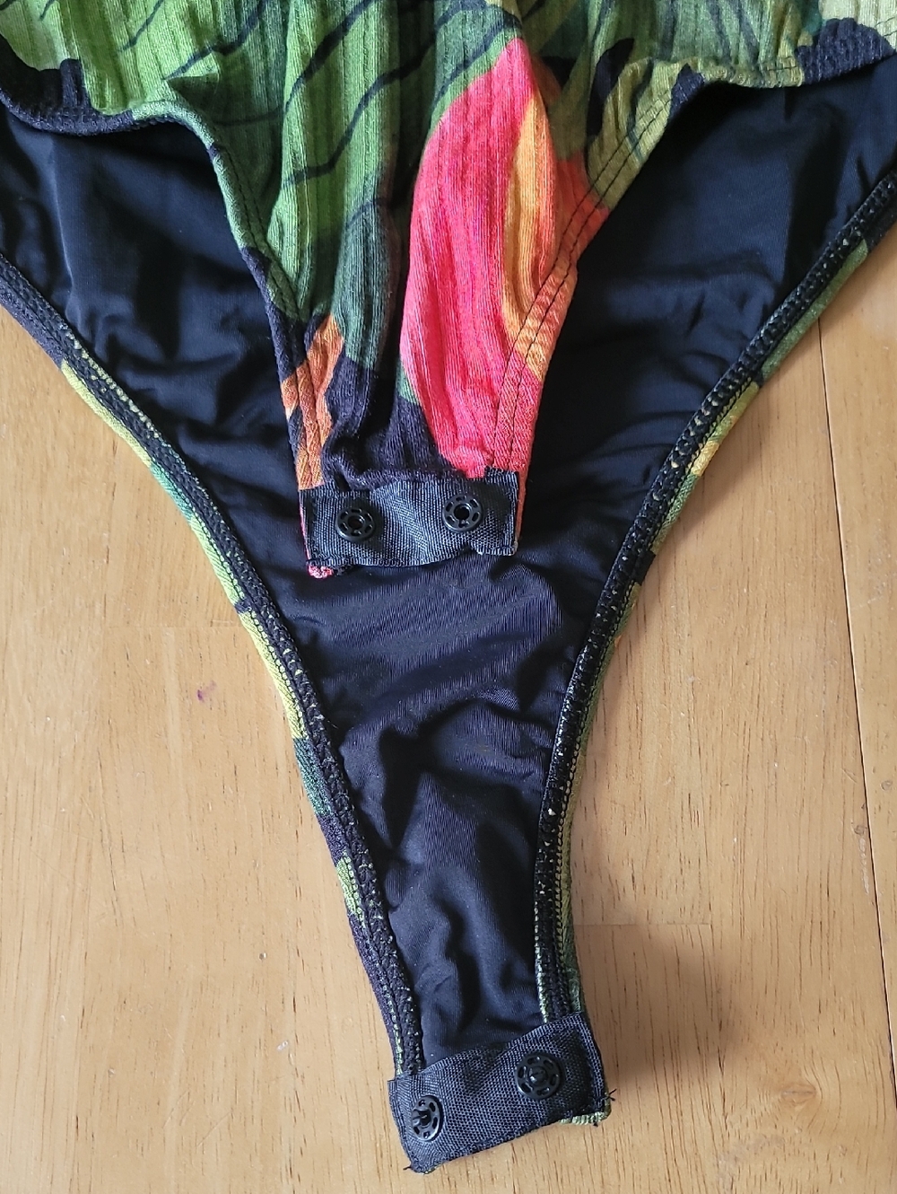 FARM Rio Cocoa Leaf Bodysuit Size S - Picture 14 of 16
